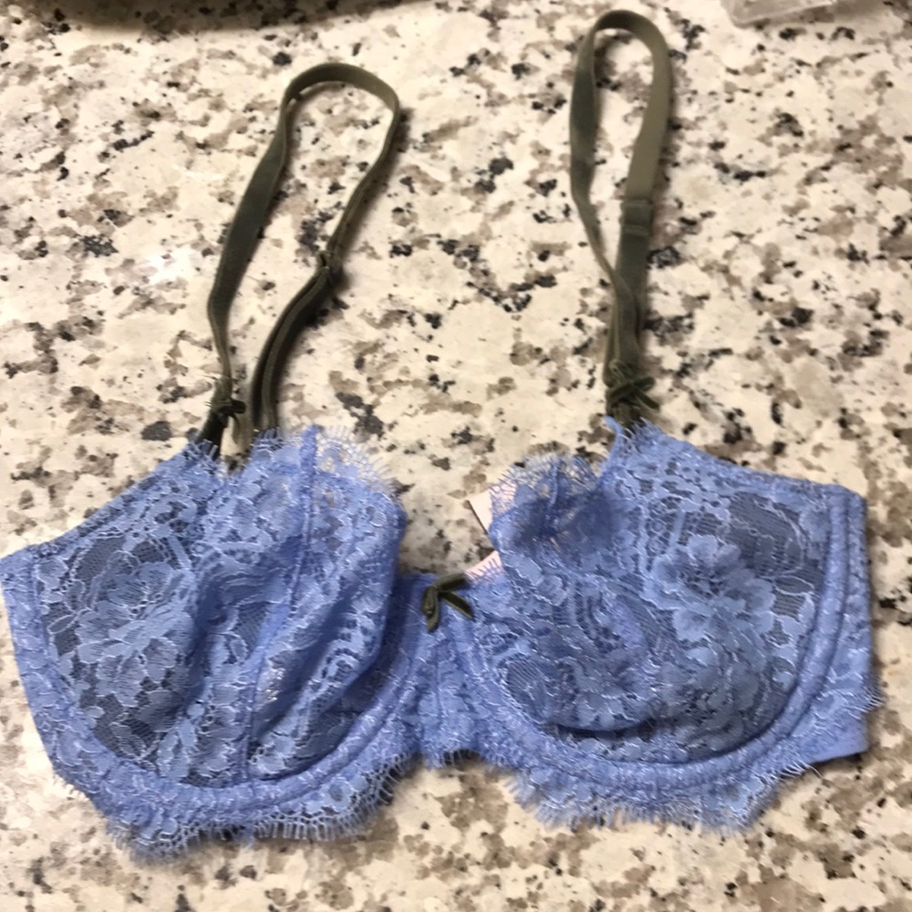 VS bra